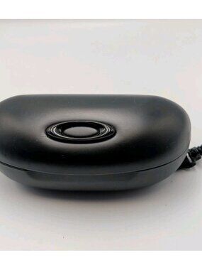 Oakley 100-004-276 True Fishing Sunglasses Black Hard Carry Case Protection